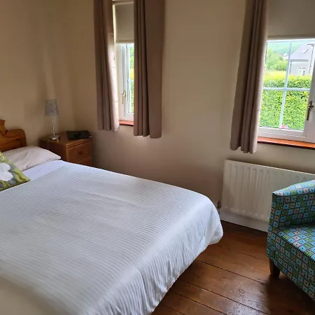 Oda ve Kahvaltı Dergfield House 4*