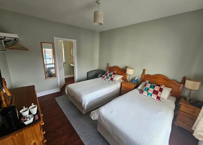 Bed and breakfast Dergfield House 4*